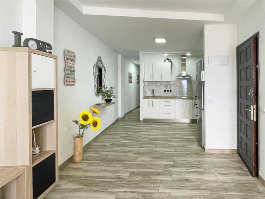 Beachfront Apartment Incl Highspeed Wifi 梅莱纳拉 外观 照片