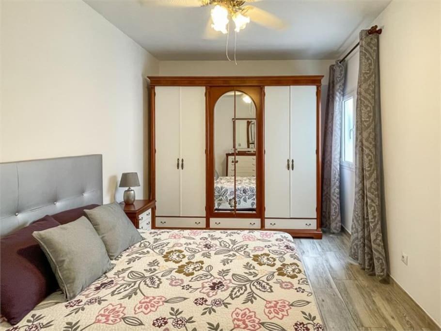 Beachfront Apartment Incl Highspeed Wifi 梅莱纳拉 外观 照片
