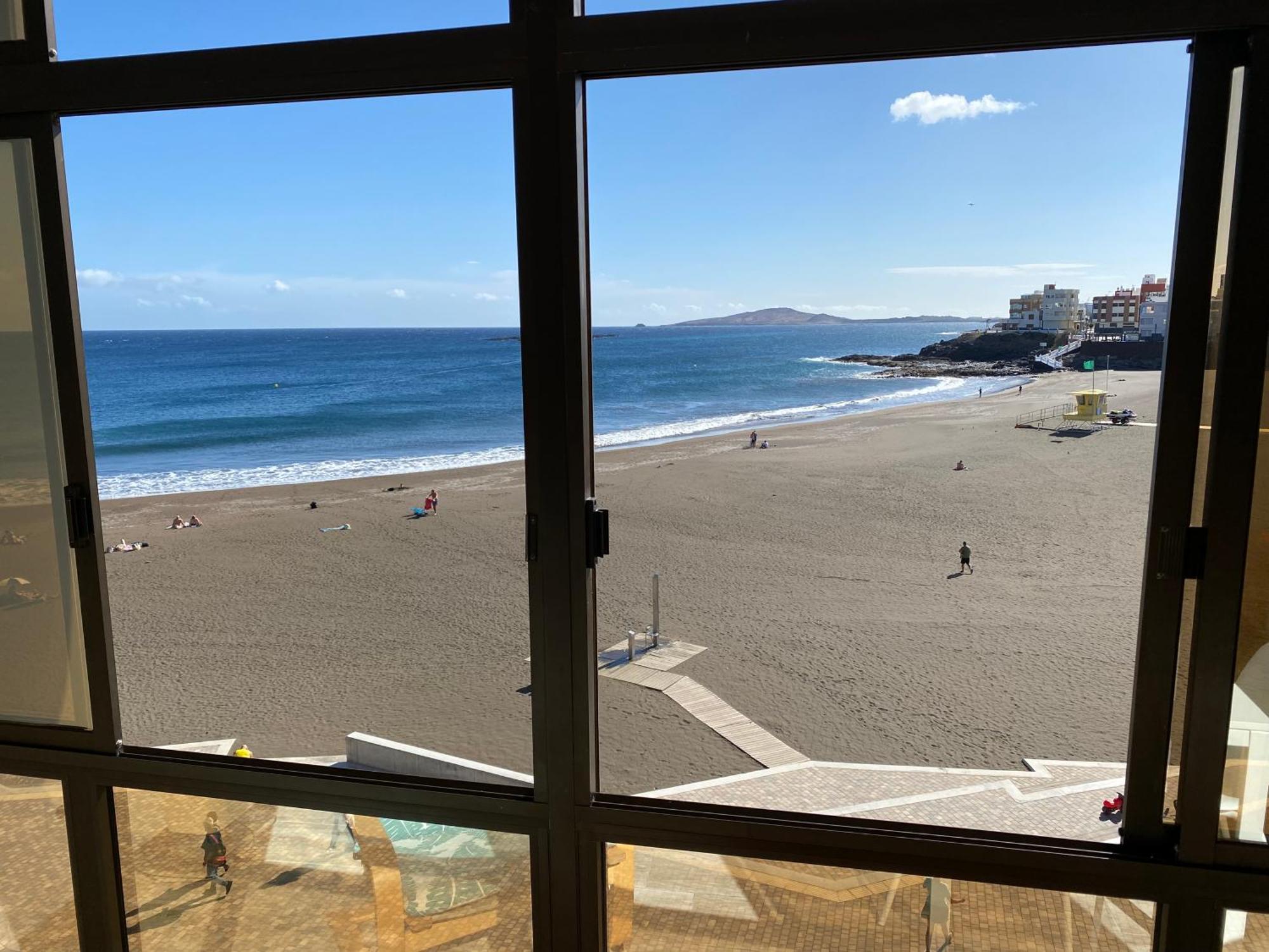 Beachfront Apartment Incl Highspeed Wifi 梅莱纳拉 外观 照片